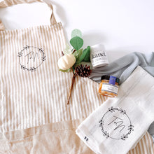 Load image into Gallery viewer, Custom Apron
