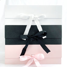 Load image into Gallery viewer, The Classic Groomsman Box
