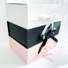 Load image into Gallery viewer, The Classic Groomsman Box
